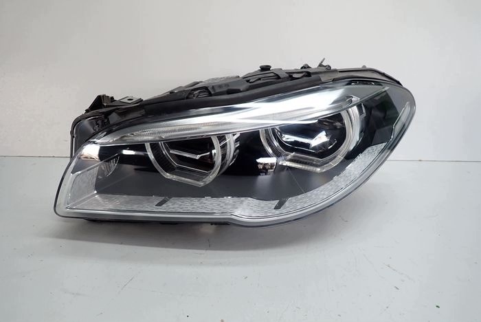 BMW M5 F10 F11 5 ADAPRIVE LED LIFT 13- reflektor gauche feu gauche 7352481-08