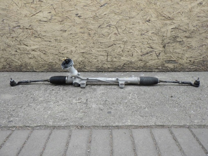 HYUNDAI I30 3 III 17- servo control