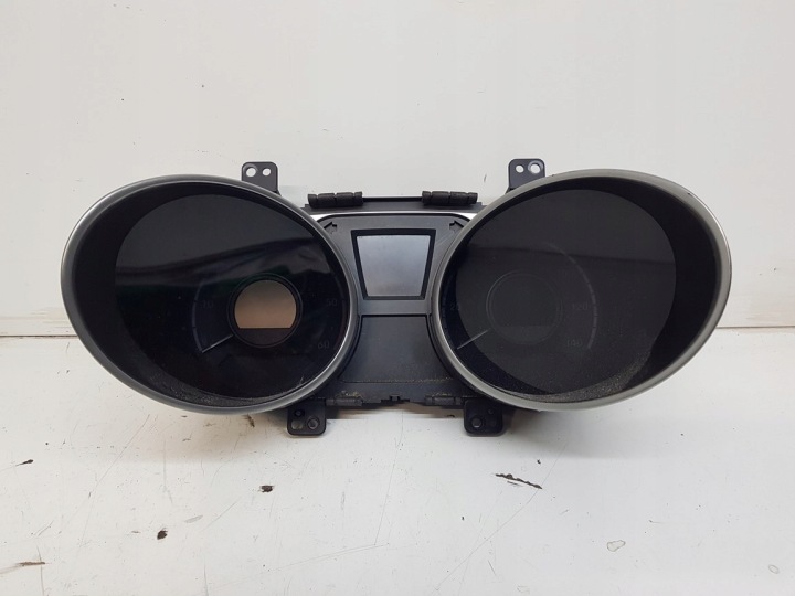 HYUNDAI IX35 dials clock UK 94008-2Y530 1,7CRDI
