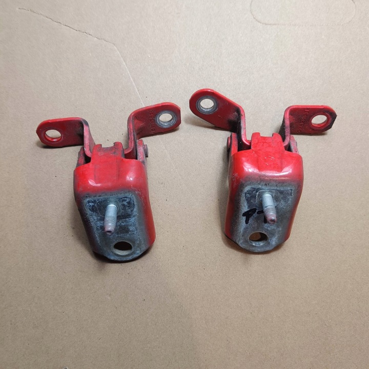 Ford Fiesta MK7 LIFT Cerniere PORTA Portiera tylnych Destra posteriore