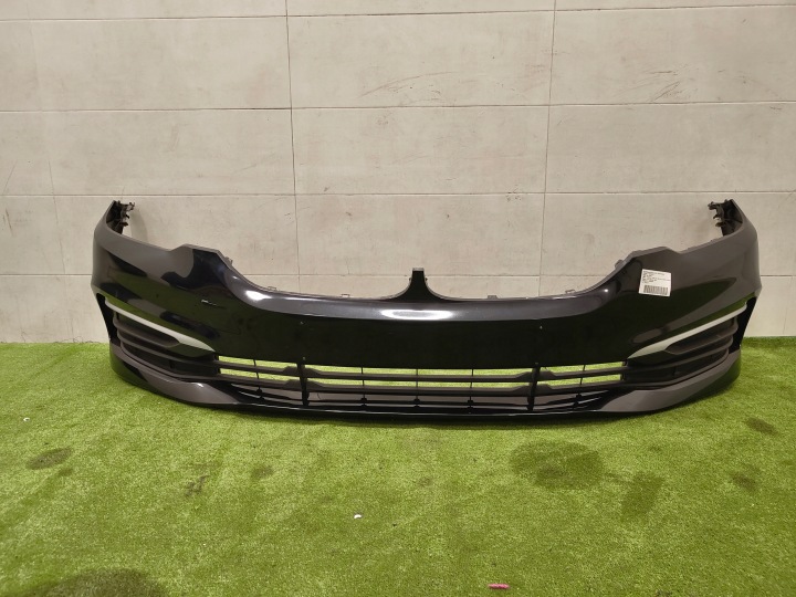 BMW 5 G30 G31 lökhárító eleje elsö szín 475