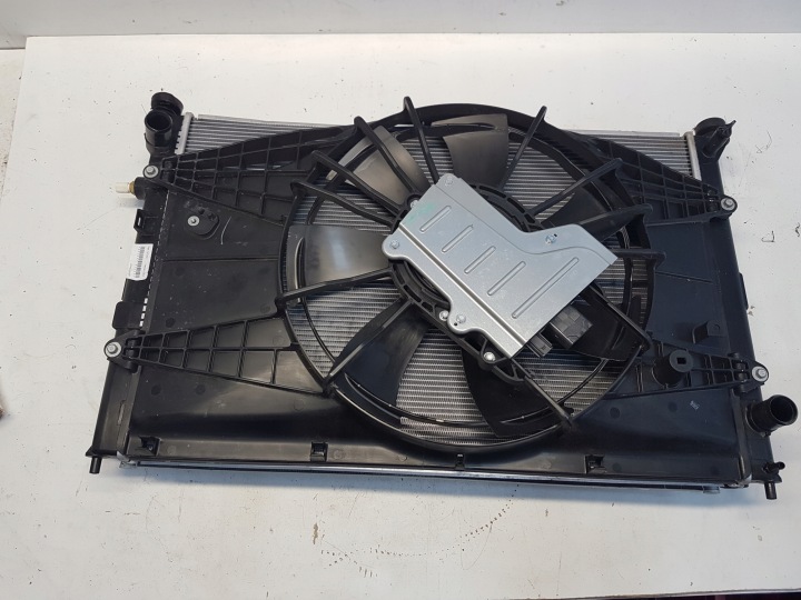 HONDA CIVIC X 1.5TB Zestaw der Kühler Kühler Lüfter komplet