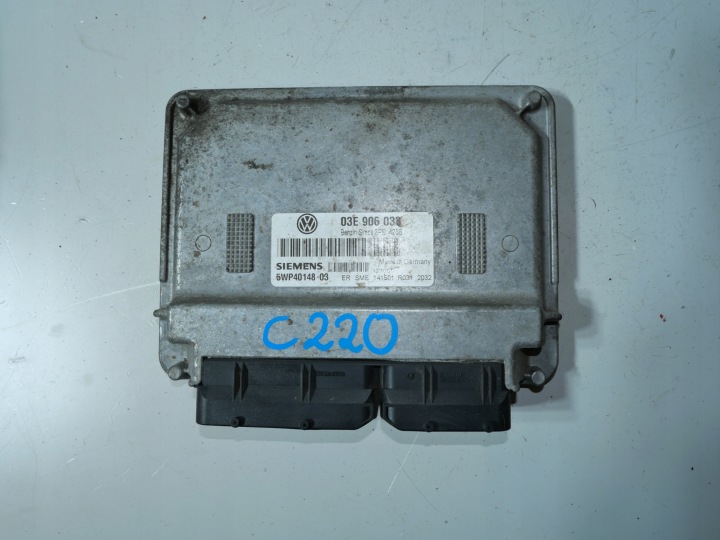 computer Motore VW POLO 03E906033