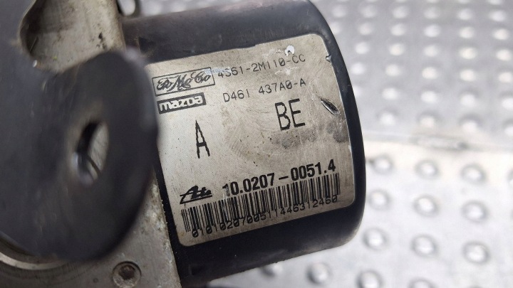 ABS PUMPENSTEUERGERÄT 4S61-2M110-CC FORD FUSION MK1 FIESTA MK6 VI MAZDA 2 7