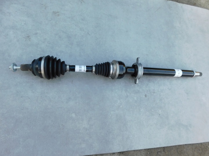Semiasse Destro Anteriore Mercedes A Klasa W177 2.0 AMG A1773300802 bella