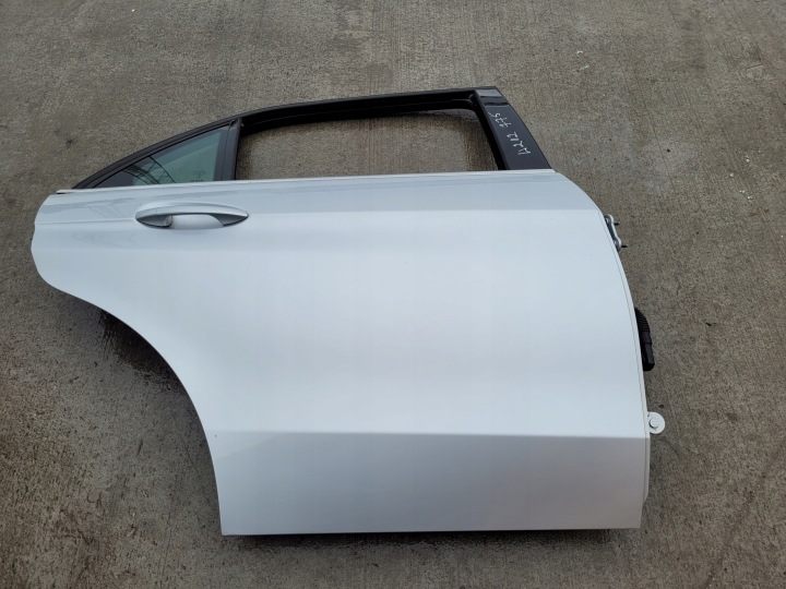 ajtó far jobb hátsó jobb MERCEDES E W212 LIFT SEDAN 775