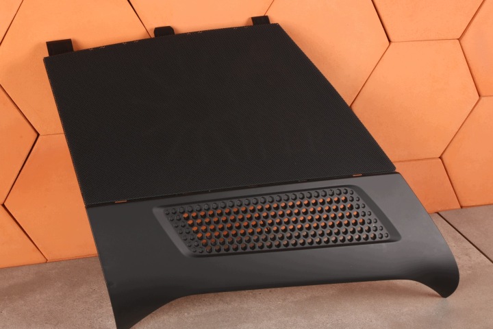 BMW 8' G14 G15 G16 M8 F91 F92 F93 cover covering of the speaker EUROPA 9396268