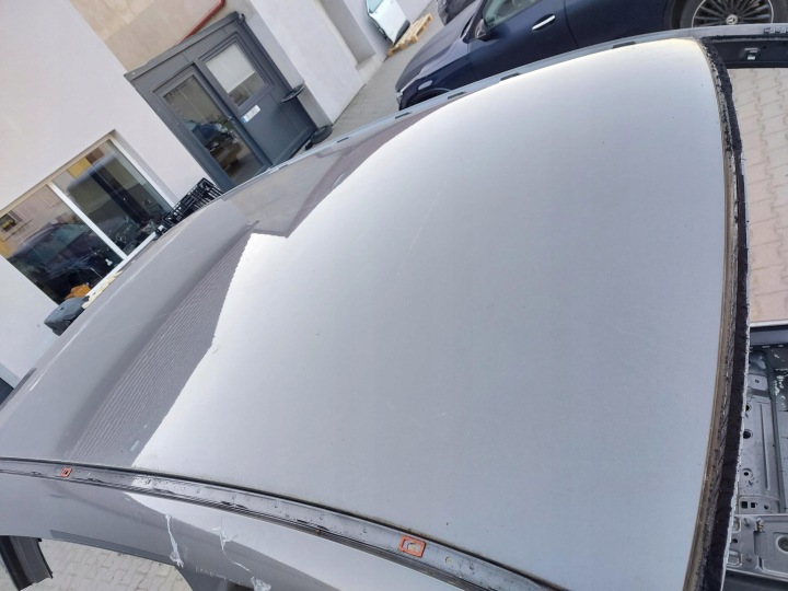 Mercedes GLA 200 II H247 W247 2023r. střecha šedý 787
