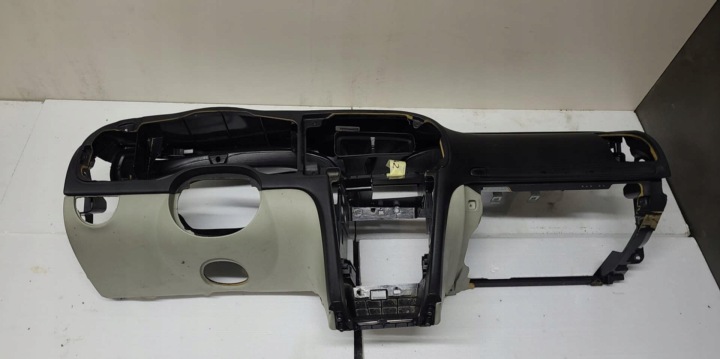 Armaturenbrett SAAB 93 9-3 PRZEDLIFT 02-07 EUROPA
