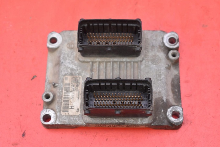 Unité de contrôle Ordinateur Moteur 00551846440 FIAT PUNTO 2 II 1.2 16V 80 KM 03-09