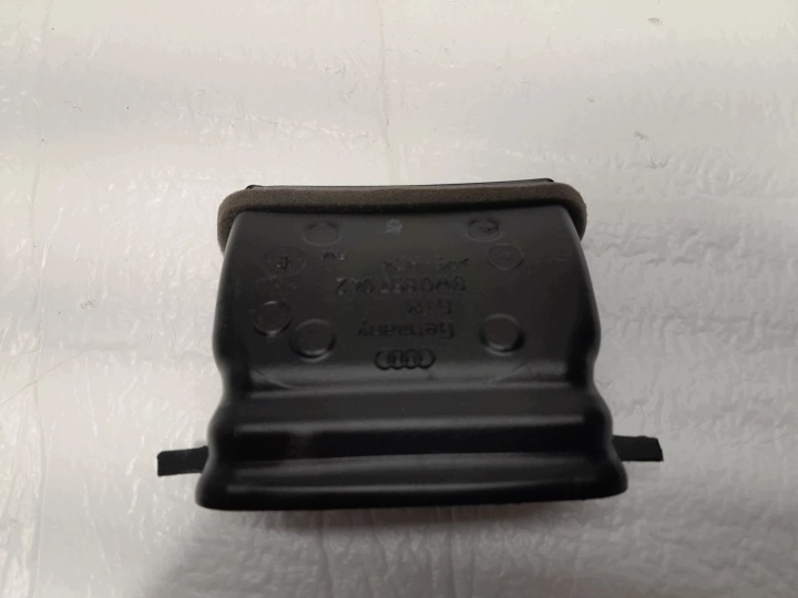 AUDI A4 B9 LIFT drain air duct air line 8W0857042