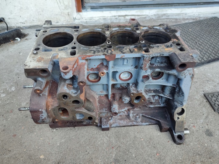 BLOK 1.3 CDTI CORSA MERIVA IGNIS PANDA 73500429