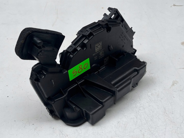 VOLKSWAGEN SEAT SKODA de la Serrure Portière Droite Avant 5TB837016D @M