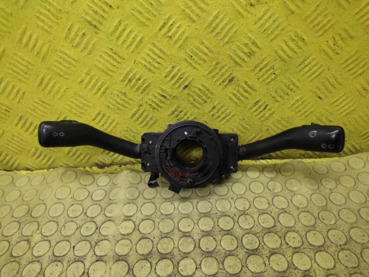 VW GOLF IV steering wheel levers and controls 8L0953513