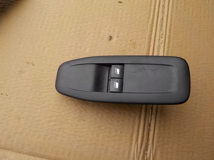 panel window control switch peugeot 208 and 2013r