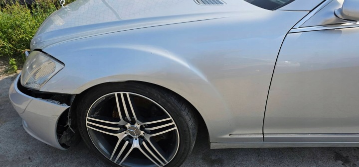 fender left front C775 775 MERCEDES - BENZ S 320 L W221
