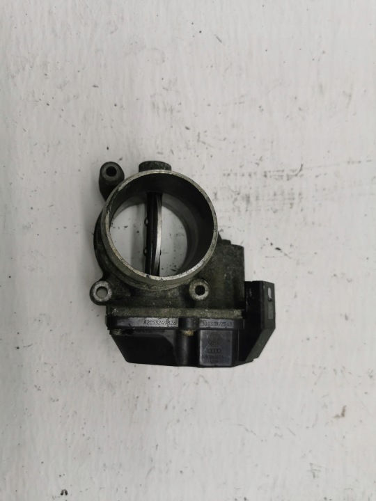 throttle flap VW CRAFTER 2.5 TDI 06-11 076128063A