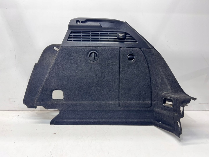 tapacír kufru pravý AUDI A3 8V 8V4863880