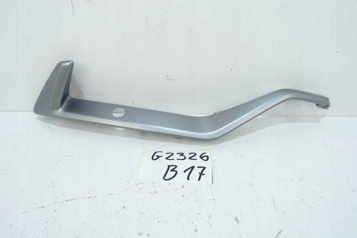 HYUNDAI I30 III moulding of a bumper left rear part 86694-G4550