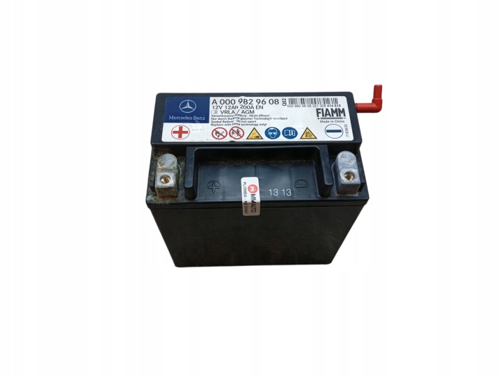battery auxiliary MERCEDES A W176 W222 W212 W217 W218 W246 A0009829608