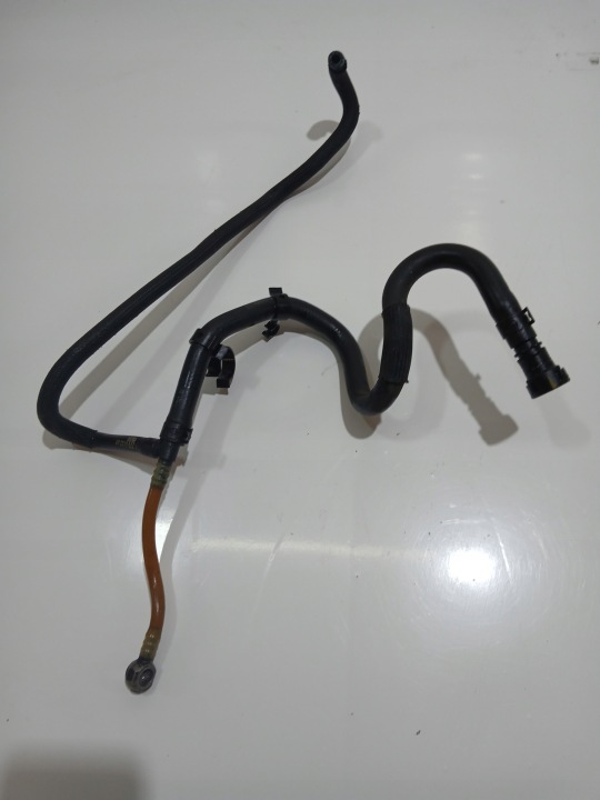 Schlauch Schlauch Rohr des Kraftstoffsbehälters BMW E60 E61 306D3 3.0D OE 7796132 (4642175)