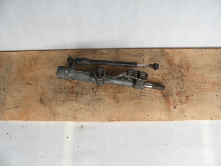 Boîter direction AUDI 80 811419 VW