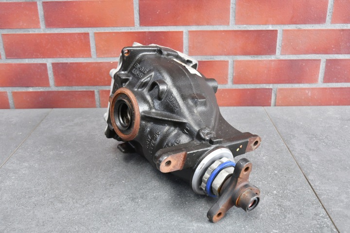 hinten Differential Differential hinten OSI BMW 3 F30 F31 F34 4 F32 F33 F36 19735km
