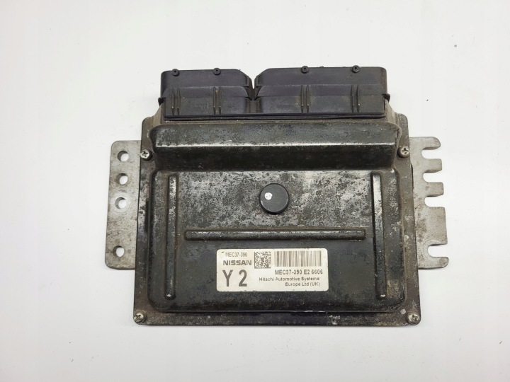 computer control unit of the engine Nissan MICRA K12 1.4 16V MEC37-390