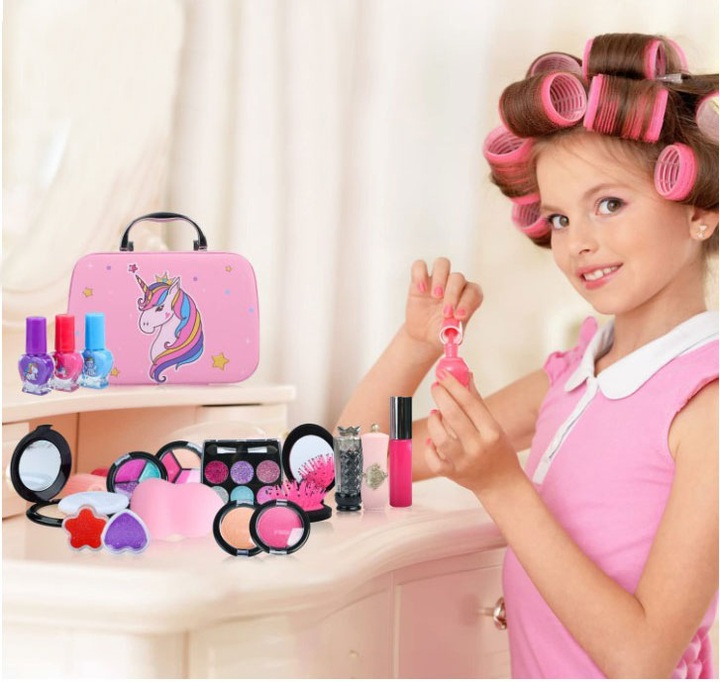 MAKEUP AND NAIL COSMETICS CASE SHADOWS MAKEUP FOR GIRLS Product width 20 cm