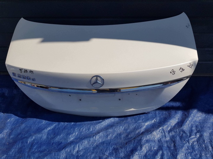 heckklappe kofferraumdeckel Kofferraum Mercedes E W213 Sedan 799 C799