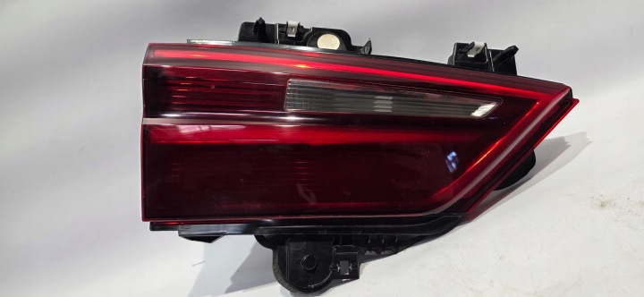 Licht links heck für die Heckklappe BMW X2 F39 Original EUROPA 7742074712