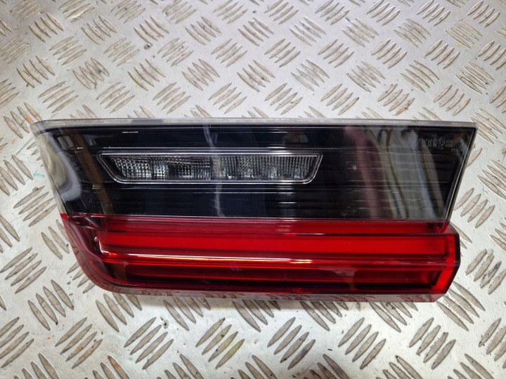 light right rear for the bonnet LED BMW 3 G20 sedan 2018R->