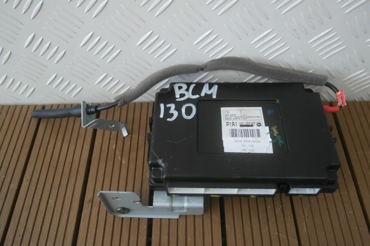 HYUNDAI i30 III 16-23 module control unit BCM 95400-G4020 OE