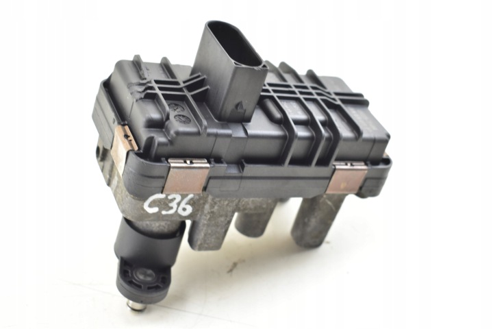 regulator tube BMW E81 E87 E90 E91 E92 F10 F20 F30 2.0D N47 49335-19400