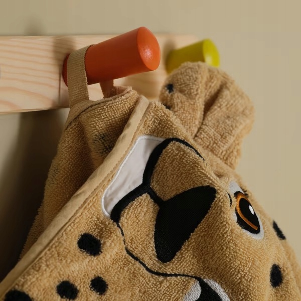 IKEA SANDLÖPARE Рушник з капюшоном, світло-коричневий візерунок у цятку, 70x140 см — фото 2