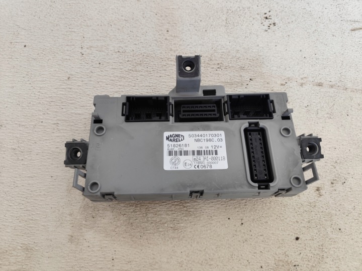 FIAT BRAVO II 2008 modul Bedienteil BSI 51826181