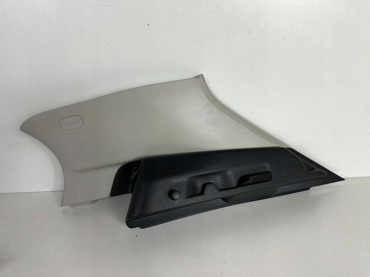 Mercedes GLA W156 side / upholstery side boot A1566904400