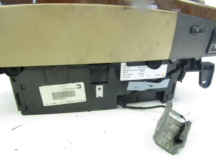 BMW 7 E65 E66 E67 Armrest 9