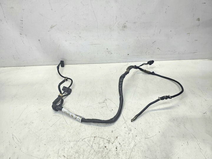 zvazok alternátora AUDI A3 S3 R32 VOLKSWAGEN SEAT SKODA 1K0971230FD
