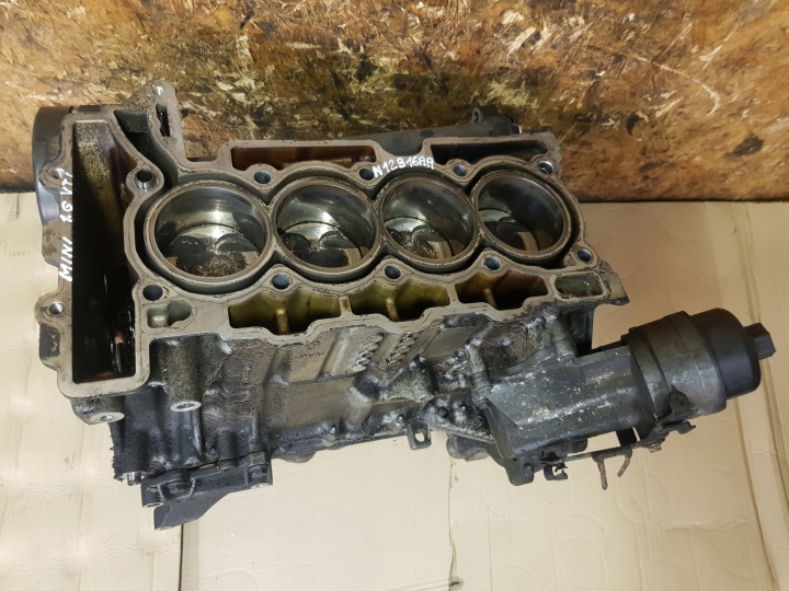 MINI COOPER R56 1.6 VTI N12B16AA BLOK DOL Moteur Pistons Arbre moteur