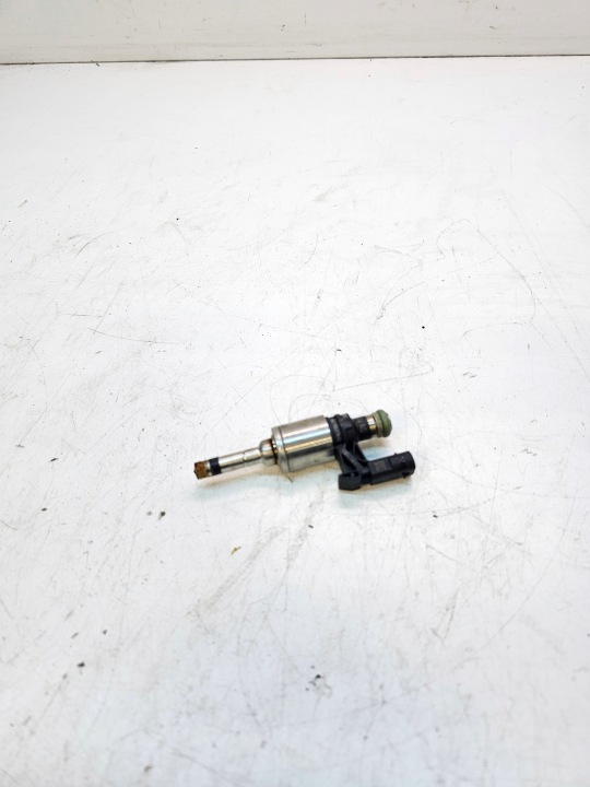 nozzle injectors AUDI VW 1.4 TFSI 04E906036Q
