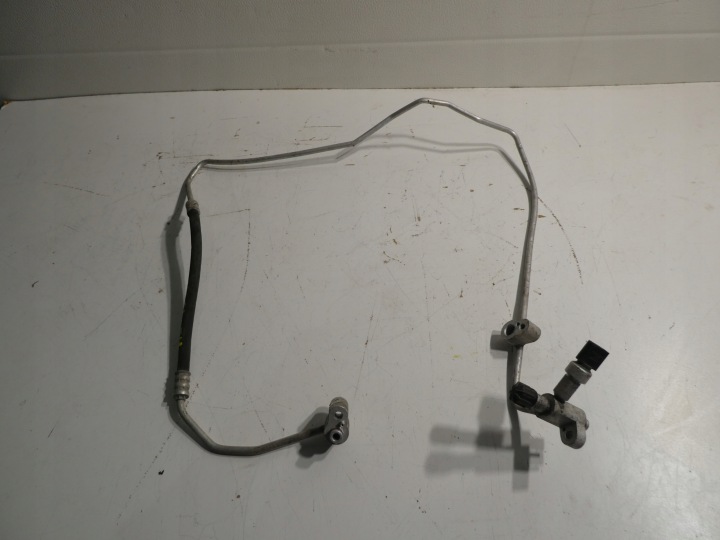 Conduit pieces tuyaux Climatisateur air conditionné VW T5 7E1820741M