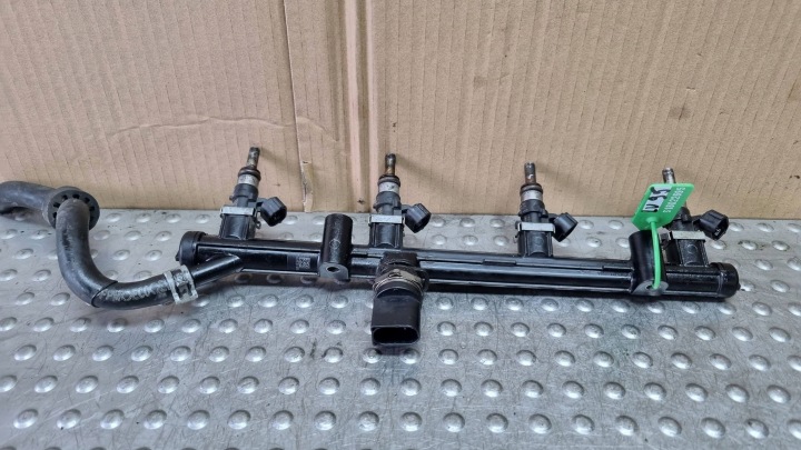 Rampe injection Injecteurs 06L906031A VW PASSAT CC TIGUAN II Q3 8U 2.0 TFSI