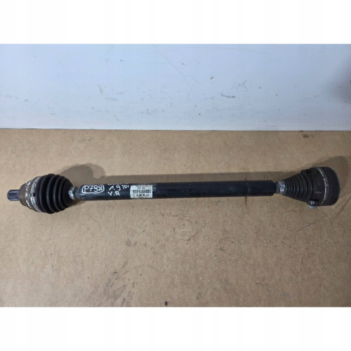 Volkswagen Golf V 1,9TDI a jiné VAG poloos přední pravá 1K0407272CC (P798)