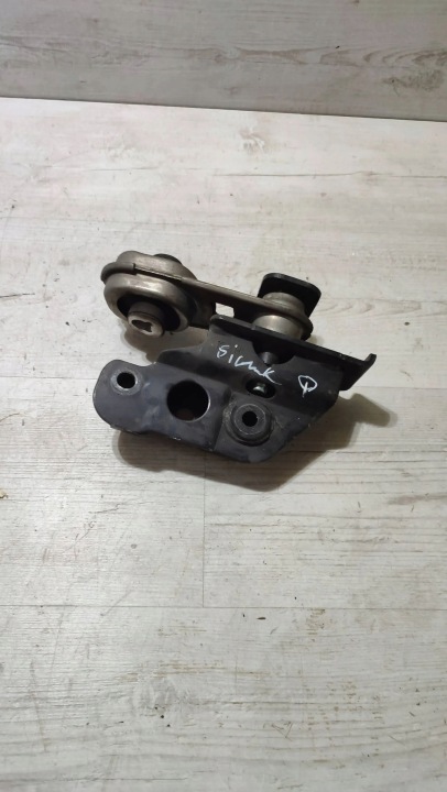 Nissan Qashqai 16r 1.5dci Supporti motore usato