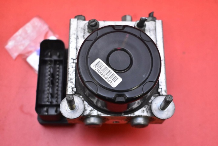 Pompe ABS 44510-0D160 TOYOTA YARIS 3 III 1.0 VVT-et 69 KM 10-14