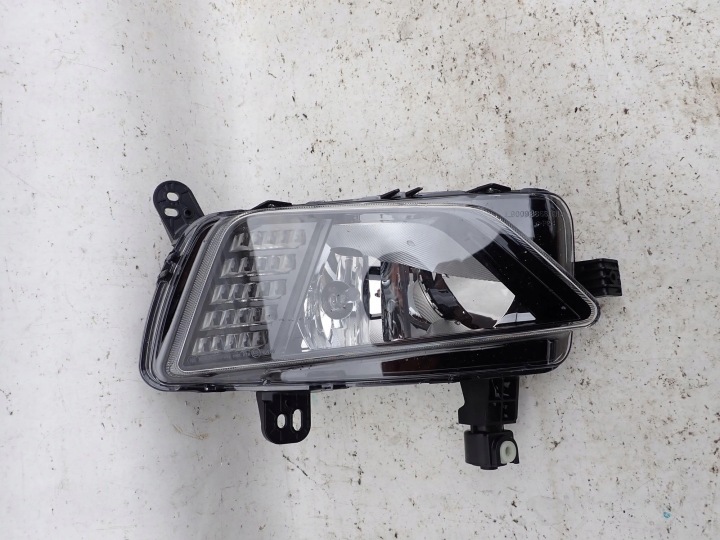 VW POLO VI 6 2G 17-21 Feux antibrouillard LED Droite