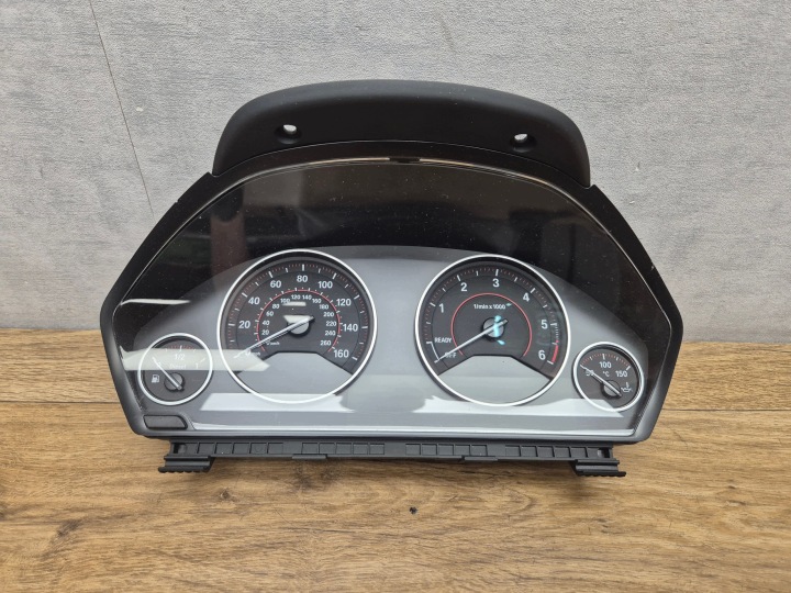 BMW F30 F31 F32 F33 F36 budíky budiky 6WA DIESEL UK ANGLIK 9232895 9379985