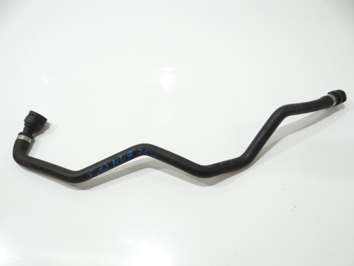 Schlauch Schlauch Rohr des Wassers BMW F10 F11 N47D20C 7809819