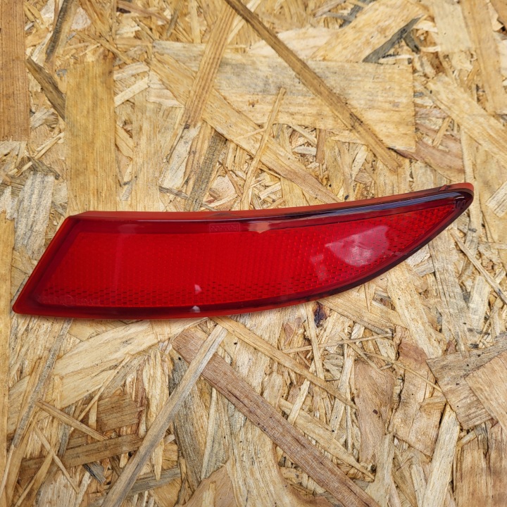FORD FOCUS MK3 KOMBI 11-18r ODBLASK of a bumper rear part left